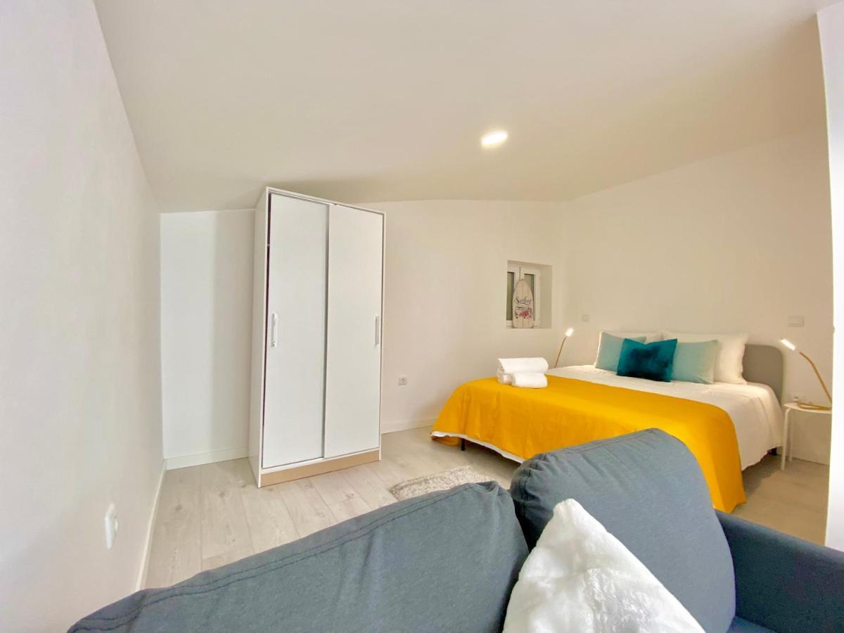 BrightHouse - Modern Apartments in Sítio Nazaré Extérieur photo