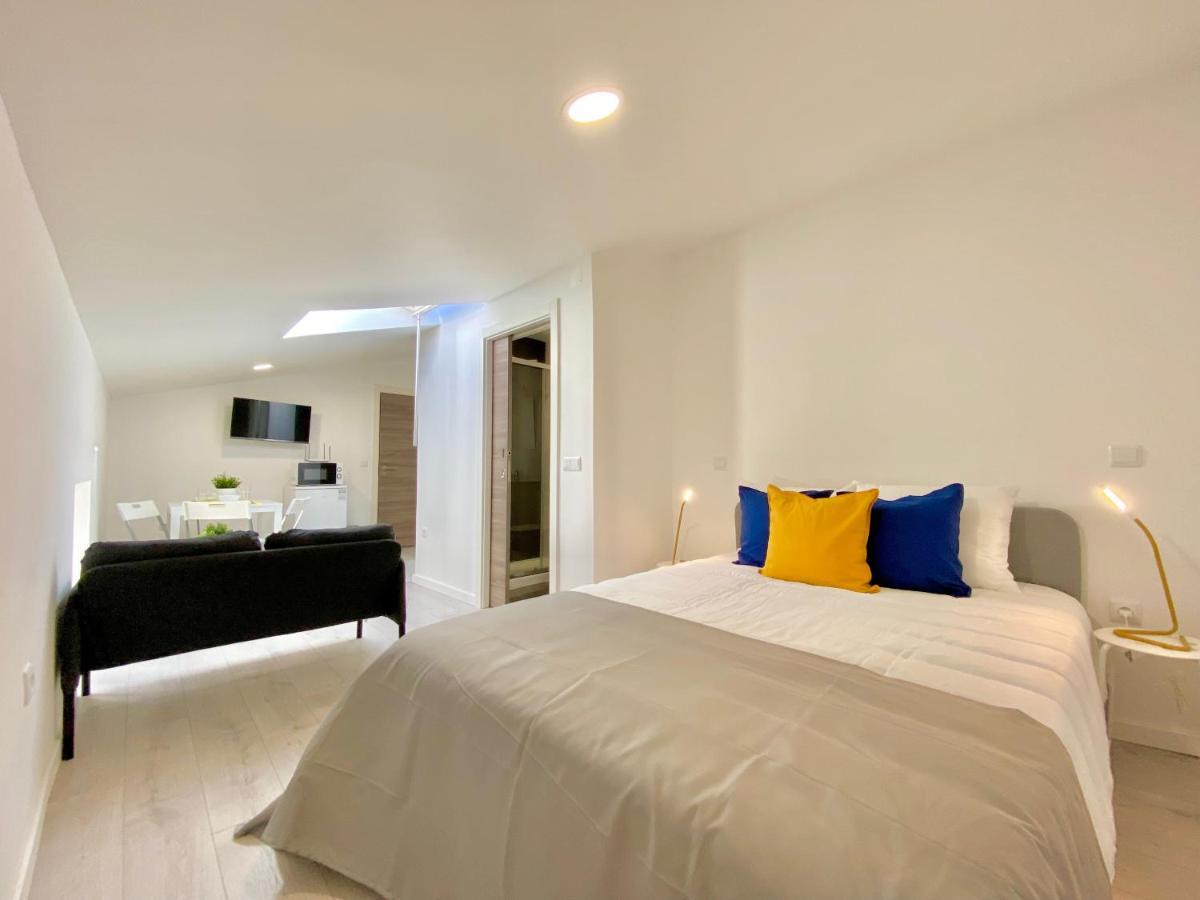 BrightHouse - Modern Apartments in Sítio Nazaré Extérieur photo